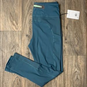 GoLite athletic leggings